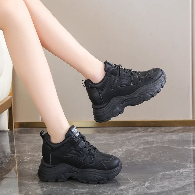 White Platform Shoe Women Sneakers 2024 The New Lace-Up Thick Bottom Vulcanize Shoes Woman Breathable Sports Shoes Ladies